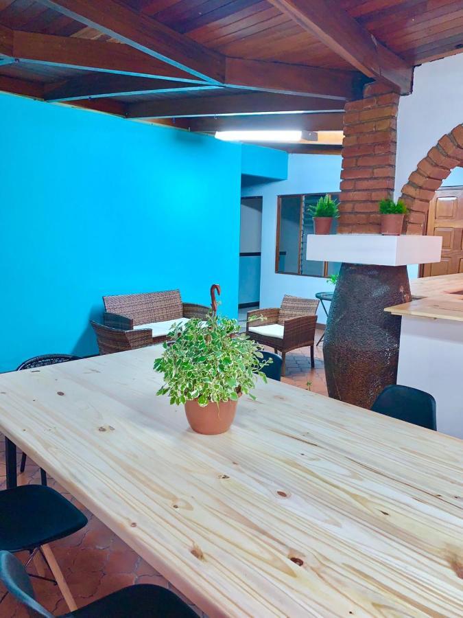 Global House Cr Hostel Backpackers Alajuela Habitacion Compartida 2 Camas Por Habitacion Extérieur photo